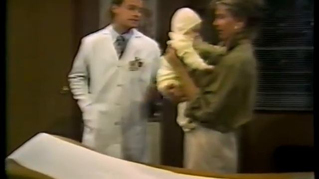 Chip Albers as Dr. Elliot Parlier - Guiding Light Sc. 2 смотреть онлайн