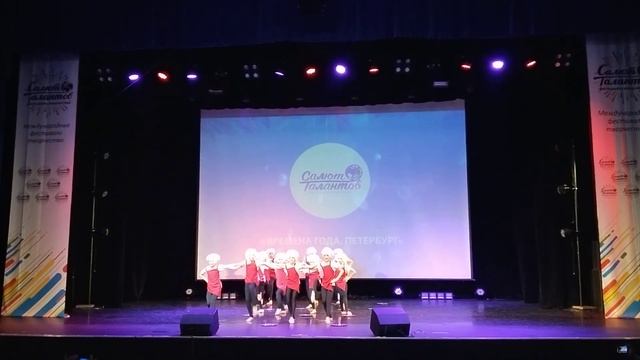 Monroe  клуб кухня смотреть онлайн