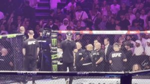 Выход Хамзата Чимаева на бой против Роберта Уиттакера | UFC 308