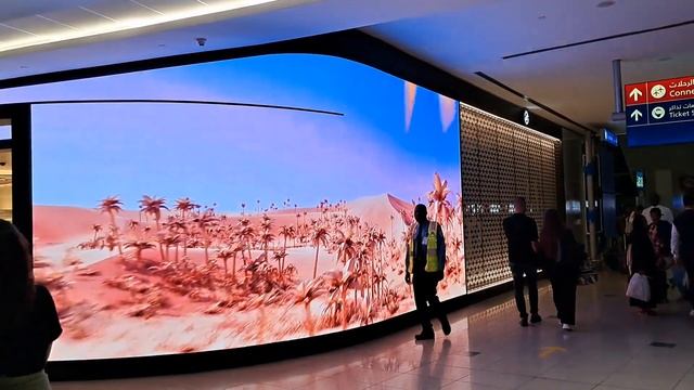 Dubai Airport смотреть онлайн