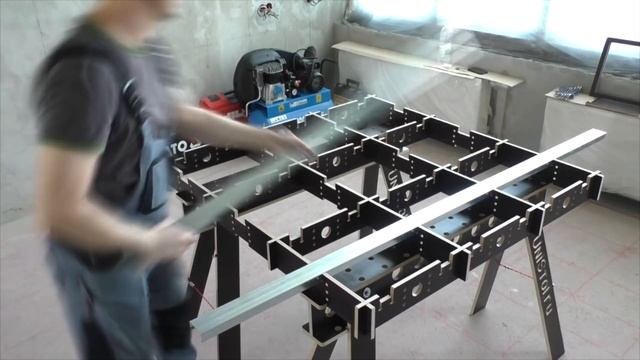 Обзор универсального рабочего стола. Простой и недорогой стол. смотреть онлайн