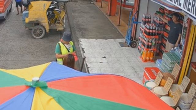 Street Sweeper receives Christmas gift donation