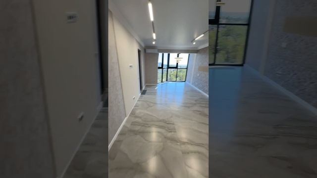 Большая квартира с ремонтом ! смотреть онлайн