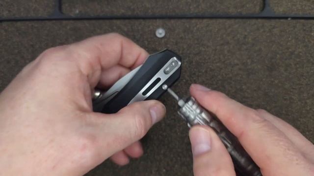 REMETTE RHINO! Full Review and How To Disassemble A Liner Lock Folding Knife смотреть онлайн