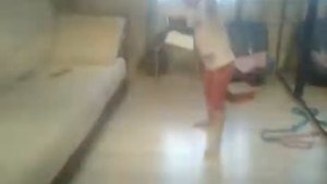 Сaфия круто кувыркается.