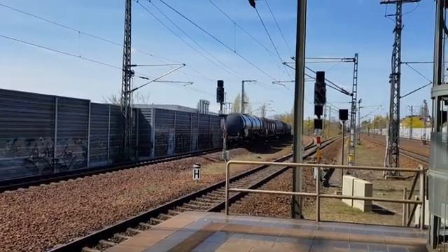 Züge in Berlin-Spandau mit Br 101, 110, 114, 147, 182, 185, 193, 446, 648, ICE смотреть онлайн
