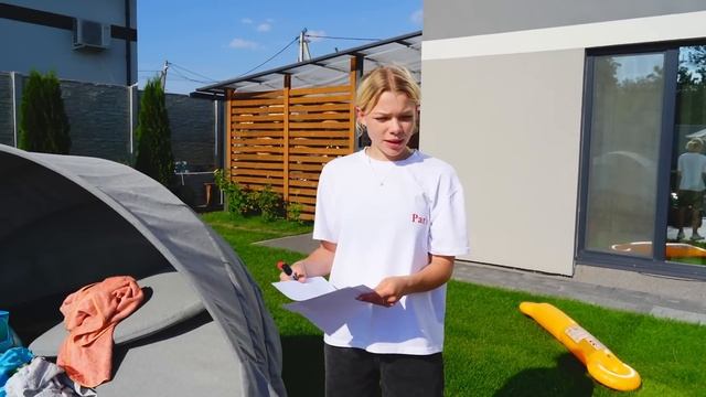 ГОРЯЧИЙ vs ХОЛОДНЫЙ БАССЕЙН! смотреть онлайн