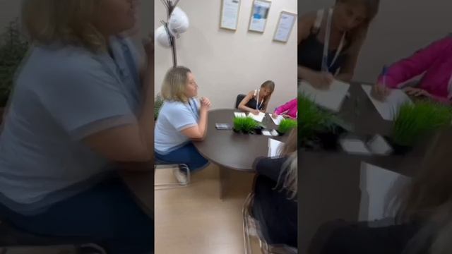 Открыт набор специалистов в компанию Новая сота