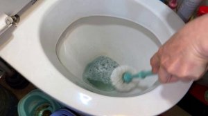 Разбивает Известковый налет в Унитазе лучше Молотка / Сама пользуюсь и соседей научила