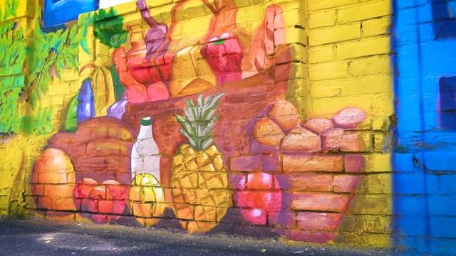 Нарисовали Португальский дом в Краснодаре. StenClub смотреть онлайн