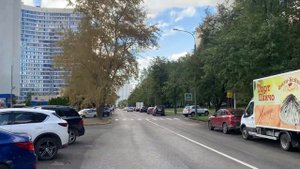 Прогулка по Херсонской улице, Черёмушки, г. Москва, 21.07.2023