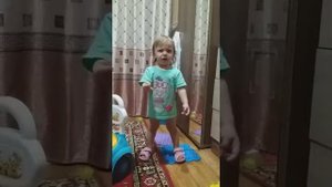 Родители оставили РЕБЕНКА с НЯНЕЙ.