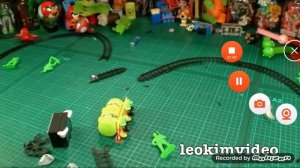 leokimvideo is angry and destroying dark side toys using mr hammer part 1