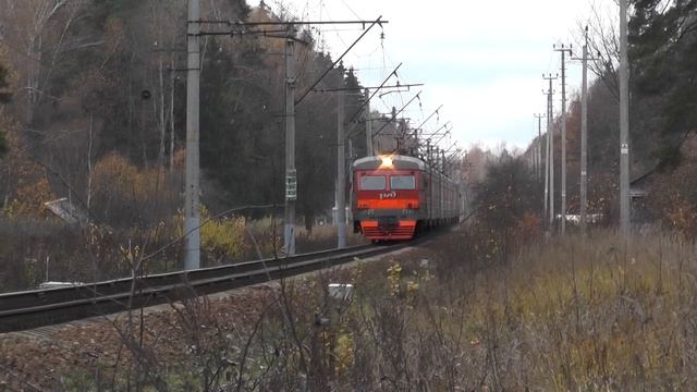 Электропоезд ЭР2Т-7137 перегон Звенигород - Голицыно смотреть онлайн