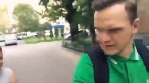 Фанаты Хованского тролят Ларина (Ларина тролят школьники) Привет ютуб! С вами Ларин!