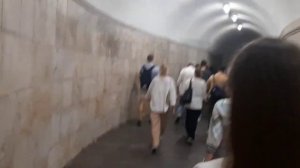 Как из Киевского ЖД вокзала в Москве добраться до Ленинградского через поезда метро на отправление