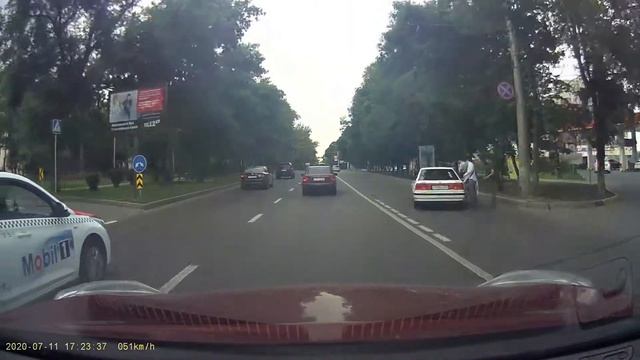 Алматы. Дороги города без общественного транспорта. смотреть онлайн