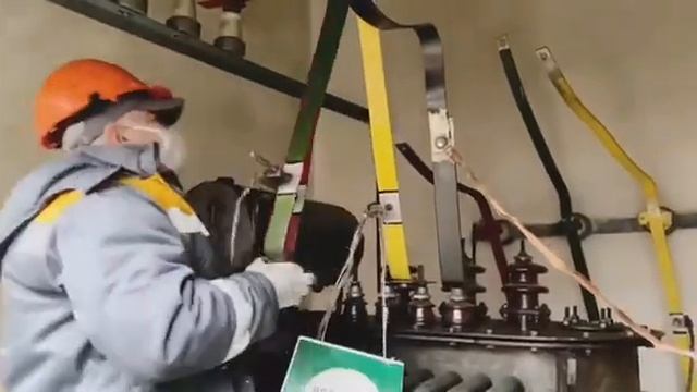 Міняємо трансформатор на вулиці Анрі Барбюса
