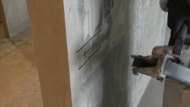 Самый простой способ сделать отверстие для подрозетника в бетонной стене! смотреть онлайн