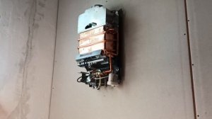Обзор газовой колонки Royal Thermo GWH 11 Royce Grafit.