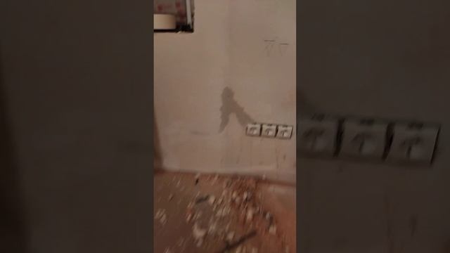 СДЕЛАЛ СТАРАТЕЛЬНО.