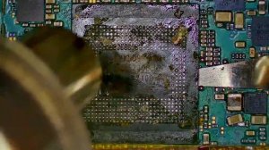 Samsung S21 (SM-G991B) не включается Reball