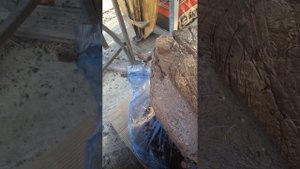 Камень из цемента и пластиковых бутылок
