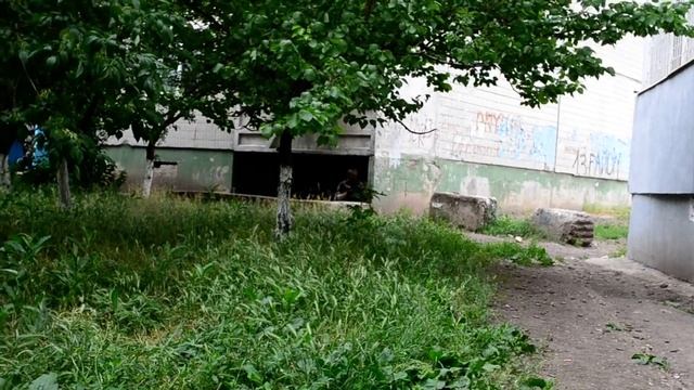 Луганск.02.06.2014.Бой на кв Заречном. смотреть онлайн