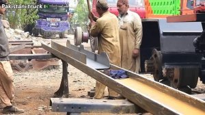 Восстановление рамы грузовика в Пакистане