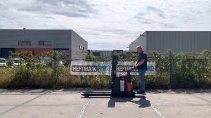 BT Staxio SWE200D 210 cm dubbele heffing stapelaar te koop