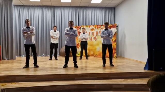 танец моей школы ( ЭТО ТОП) смотреть онлайн