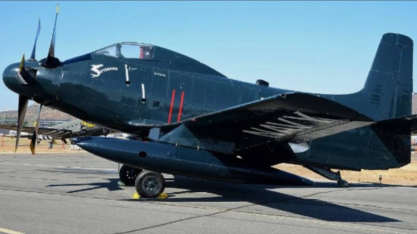 Американский палубный штурмовик Douglas A2D Skyshark