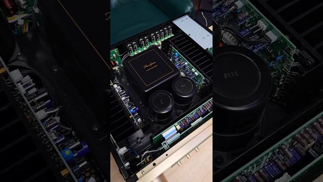 Что внутри японской легенды Accuphase E-280 за 600 000 рублей?