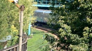 [Ретро-метро]: "Русич" и "Ока" на перегоне "Молодёжная" - "Кунцевская"