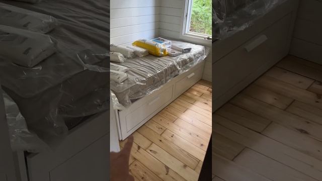 Adding the finishing touches! смотреть онлайн