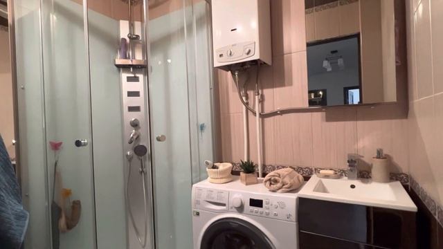Продажа двухкомнатной квартиры на Петроградке