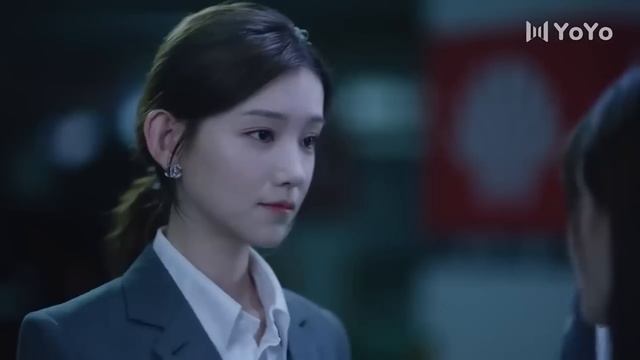 🍿【Full Movie Version】实习生跟霸总被大雨困在山上，情不自禁一夜激情！🍿#中國電視劇#愛情 #甜寵#赵露思 #肖战