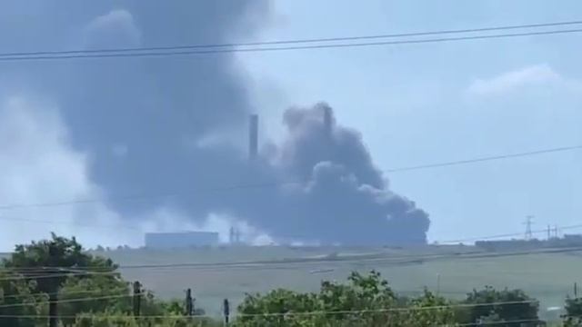 горит Углегорская ТЭС смотреть онлайн