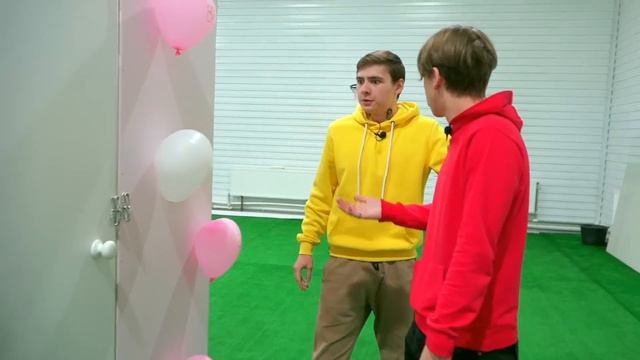 Нашли СЕКРЕТНУЮ КОМНАТУ в Тюрьме и СБЕЖАЛИ!