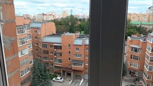 Первая элитка в Тюмени! Лифт(КМЗ 1993 г.в) Свердлова 35 подъезд 4,г.Тюмень.