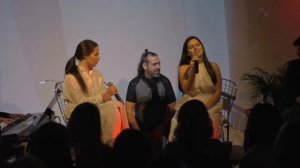 Александра Каспарова, Валерия Каспарова - Shape of My Heart (Sting)  + Qele Qele (Komitas)