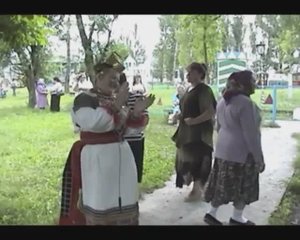 И ВЕСЁЛЫЙ ВЕСЬ НАРОД!..
