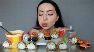 ВИДЕО ПОКА НЕ БУДЕТ, ПОЧЕМУ?? 🍣 Суши Mukbang 🧡 Ayka Emilly