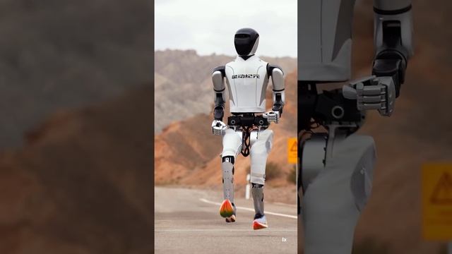 Китайская компания Robot Era показала своего робота STAR1.