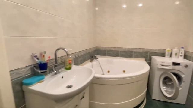 Горького 4
