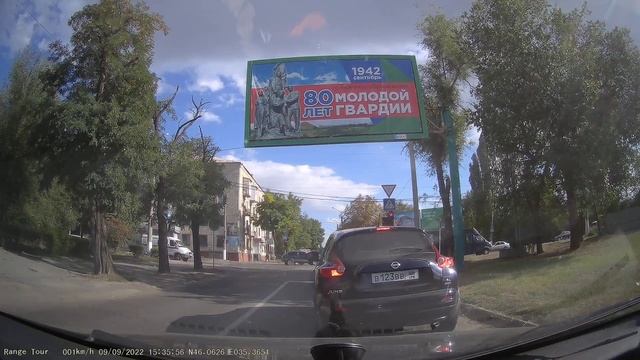ул. Челюскинцев, Луганск. 2022 09.09 смотреть онлайн