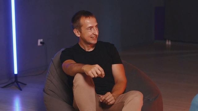 Чей бренд? Кто круче? 💪 Как создать историю личного бренда #личныйбренд #самозанятые #бренд #бизнес