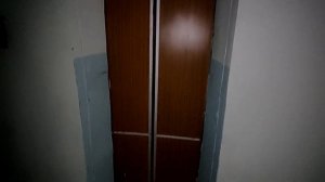Лифт (КМЗ 1990-х г.в.) в доме адресу проспект 9-й пятилетки 18 г. Чебоксары