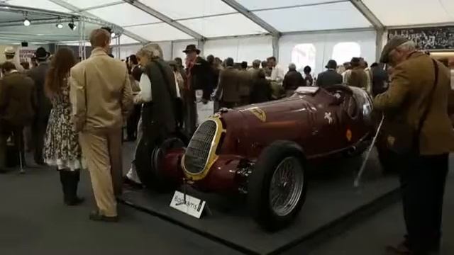 The MOMENT Alfa Romeo 8C 35 sells for millions at auction смотреть онлайн