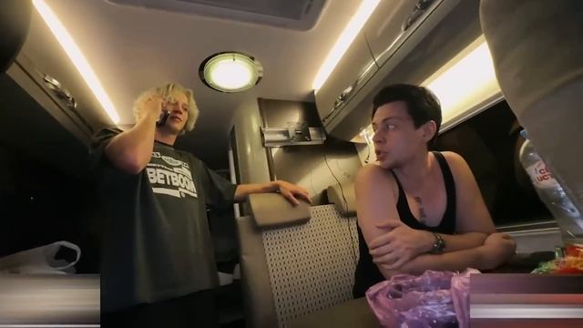 ПРИЕХАЛИ В ЭЛЕКТРОСТАЛЬ И ПОСЕТИЛИ САМУЮ УГАРНУЮ БАНЮ😂